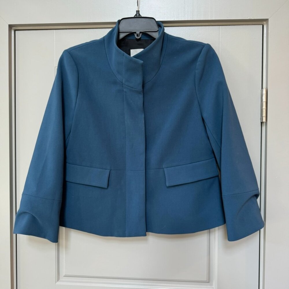 HALOGEN | Blue Cropped Blazer Size Small